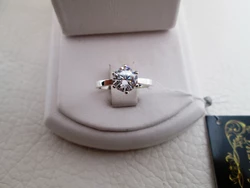 Женское серебряное кольцо  "Нимфа"