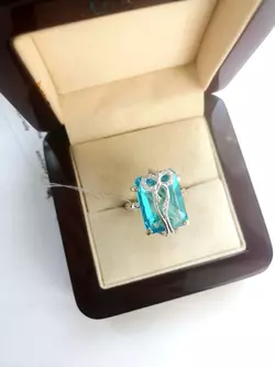 Серебряное кольцо "Скарлет" Серебряное кольцо "Скарлет"