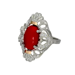 Серебряное кольцо с золотыми накладками "Джамала" коралл Серебряное кольцо с золотыми накладками "Джамала" коралл