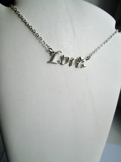Серебряный именное колье "Love" Серебряный именное колье "Love"