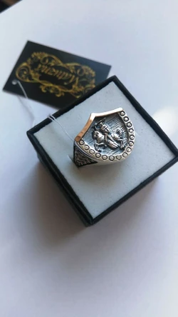 Серебряный перстень с золотыми напайками Георгий Победоносец-Хранитель Серебряный перстень с золотыми напайками Георгий Победоносец-Хранитель