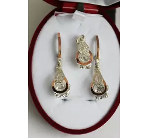 Серебряные серьги с золотыми накладками МЕЧТАТЕЛЬНИЦА Серебряные серьги с золотыми накладками МЕЧТАТЕЛЬНИЦА